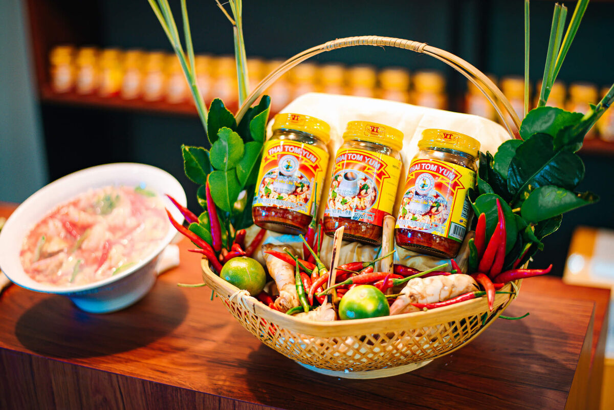 OEM Thai food manufacturing